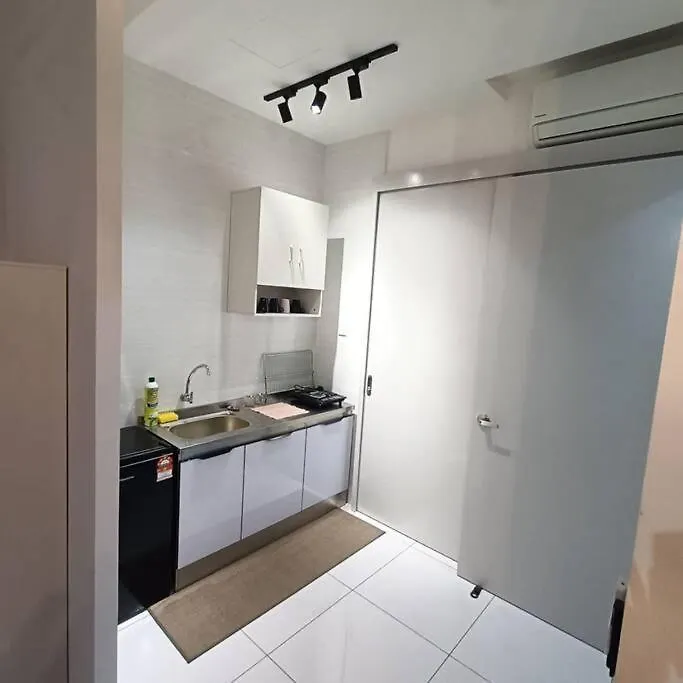 Sky Trees Netflix & Facilities With Balcony Apartment Johor Bahru