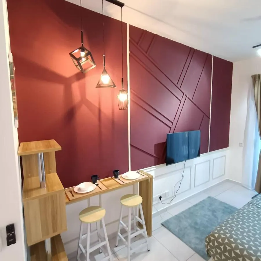 Sky Trees Netflix & Facilities With Balcony Apartment Johor Bahru