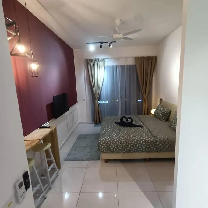 Sky Trees Netflix & Facilities With Balcony Διαμέρισμα Τζόχορ Μπάχρου